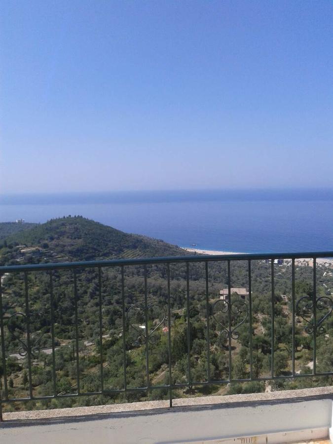Janis Castle Apartment Himare Buitenkant foto